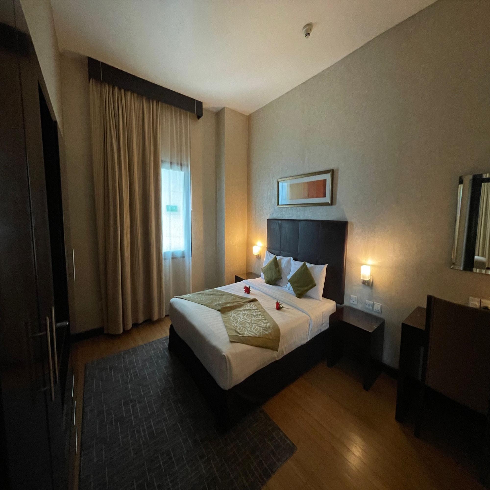 Tulip Creek 4* Дубай