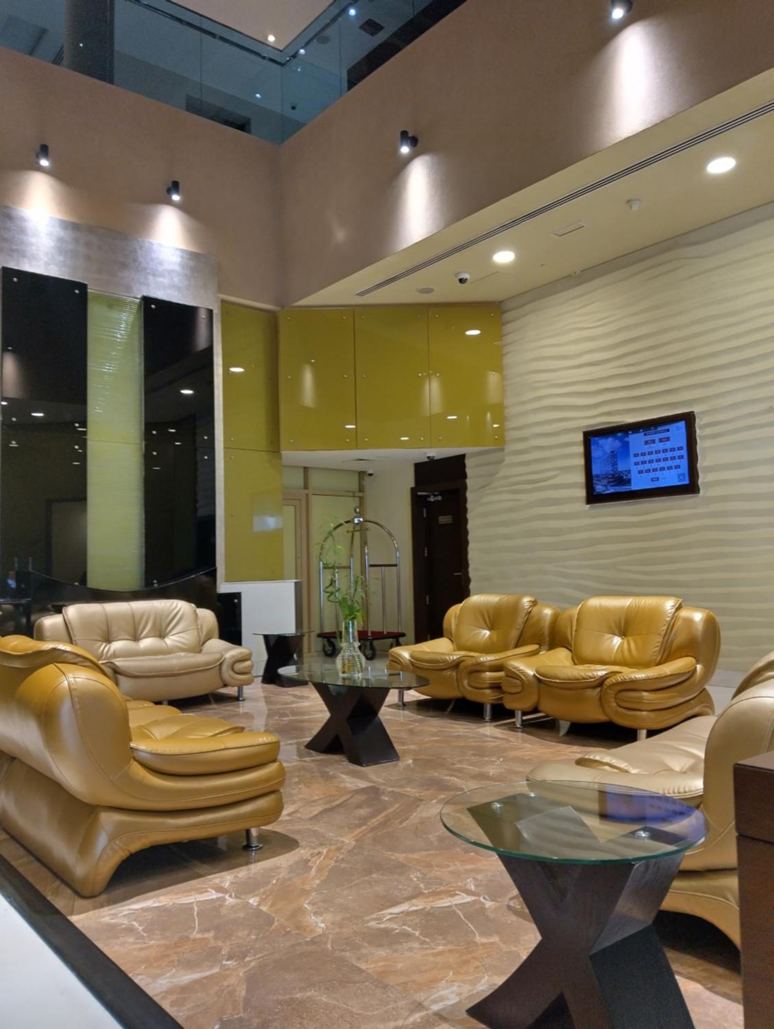 Aparthotel Tulip Creek 4*